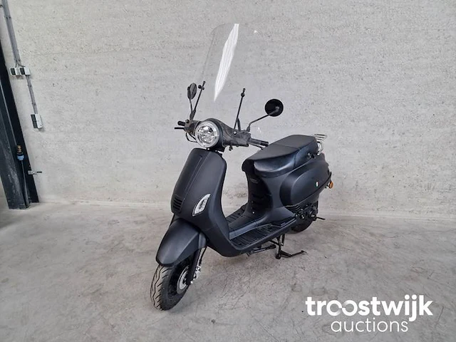 Scooter - afbeelding 4 van  6