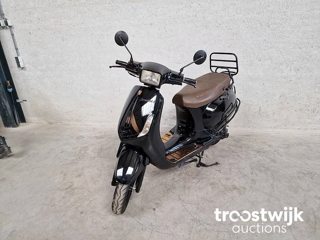 Scooter - afbeelding 3 van  6