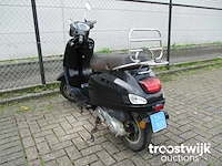 Scooter - afbeelding 8 van  9