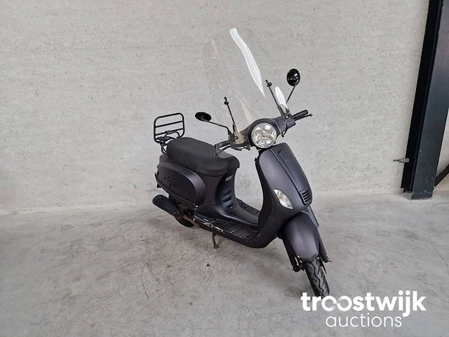 Scooter - afbeelding 3 van  6
