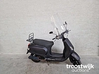 Scooter - afbeelding 4 van  6