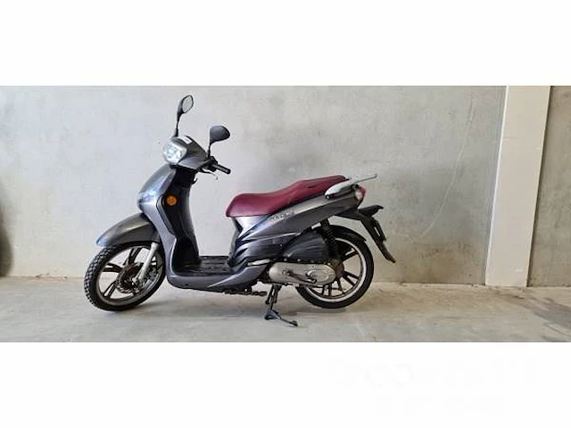 Scooter - afbeelding 3 van  6