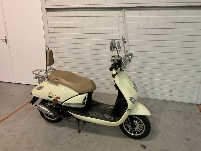 Scooters - (6x) - afbeelding 6 van  51