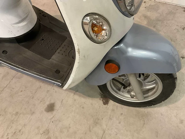 Scooters - (6x) - afbeelding 31 van  51