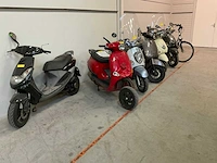 Scooters - (6x)
