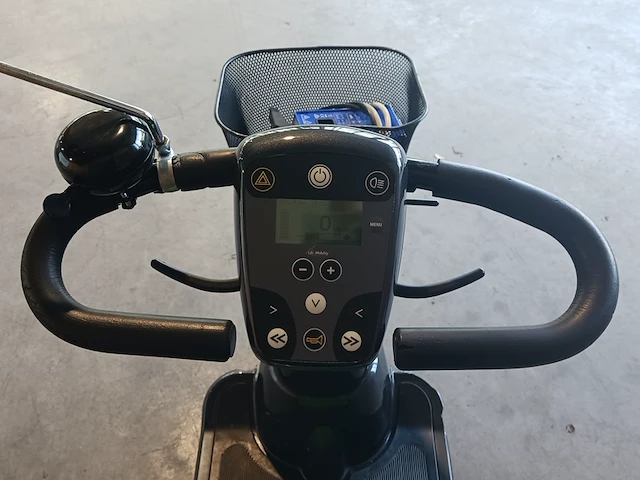 Scootmobiel, mezzo - afbeelding 9 van  27