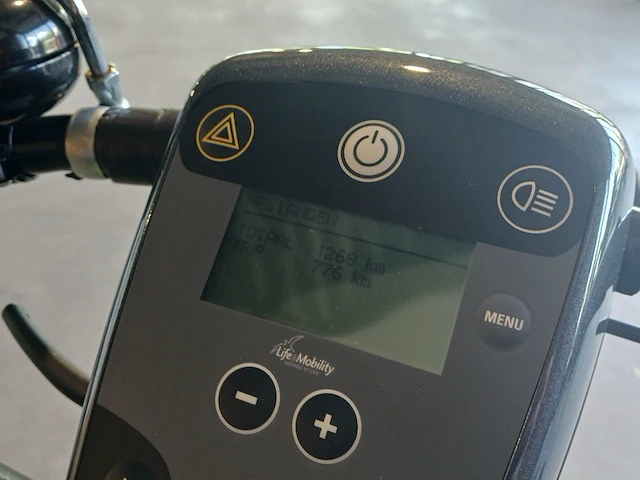 Scootmobiel, mezzo - afbeelding 11 van  27