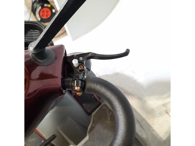 Scootmobiel - afbeelding 15 van  18