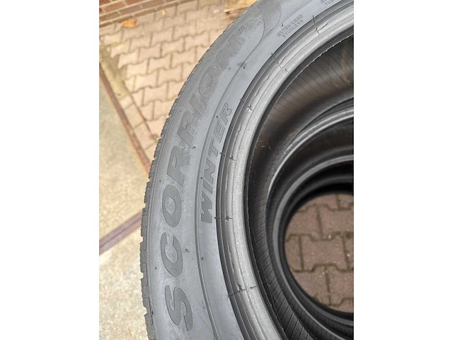 Scorpion - winter - autoband - afbeelding 2 van  4