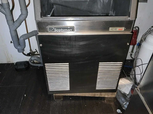 Scotsman - ice one as-e - ijsblokjesmachine - afbeelding 4 van  5