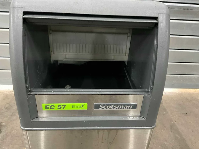 Scotsman c57-1 ijsblokjesmachine - afbeelding 3 van  4