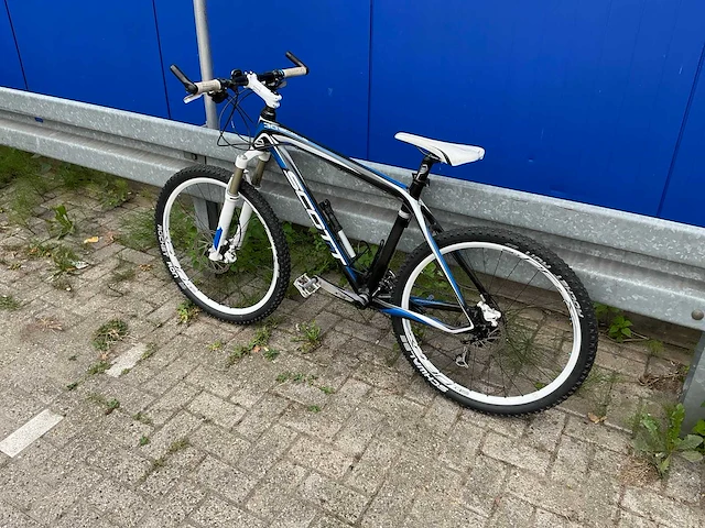 Scott 30 scale mountainbike - afbeelding 4 van  10