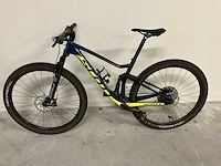 Scott rc 900 team issue mountainbike