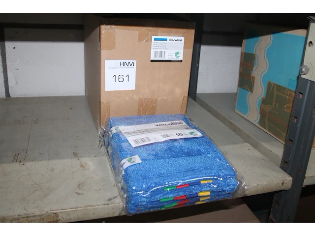 Scrubba microvezel pad blauw wecoline met afmeting 15,5 x 9,5 cm. 50 stuks. - afbeelding 1 van  2