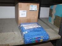 Scrubba microvezel pad blauw wecoline met afmeting 15,5 x 9,5 cm. 50 stuks. - afbeelding 1 van  2