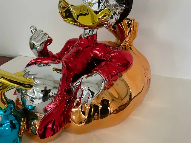 Sculptuur “dagobert duck” - afbeelding 4 van  6