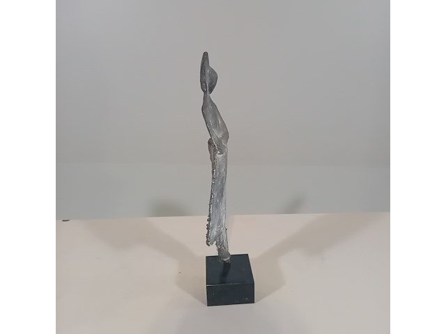 Sculptuur, elisabeth verga, tunde, 1997 - afbeelding 7 van  8