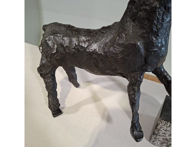 Sculptuur, ger lataster, paard - afbeelding 4 van  8