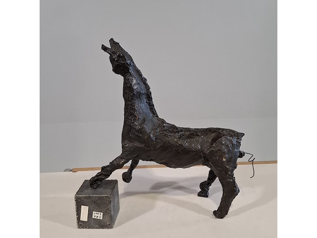 Sculptuur, ger lataster, paard - afbeelding 6 van  8