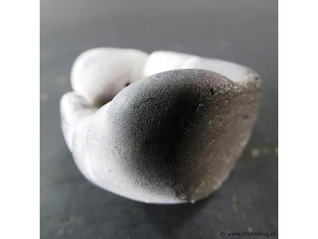 Sculptuur hart in hand - afbeelding 3 van  3