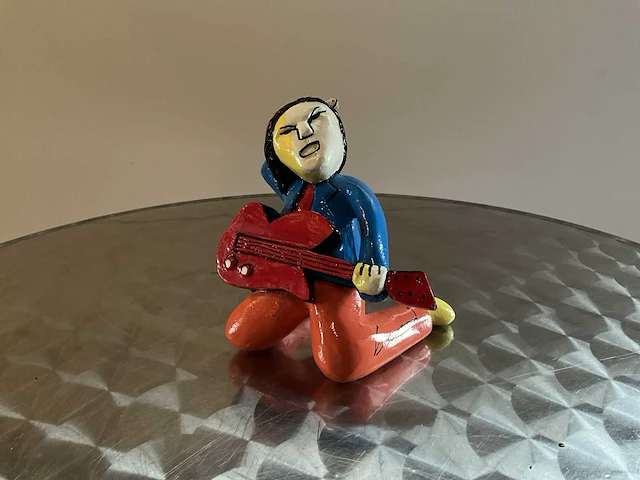 Sculptuur herman brood “gitarist” - afbeelding 1 van  4