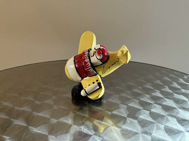 Sculptuur herman brood “vliegtuig” - afbeelding 1 van  4