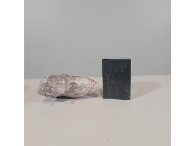 Sculptuur, marijke theunissen, vrouwen torsje, 1996 - afbeelding 7 van  8