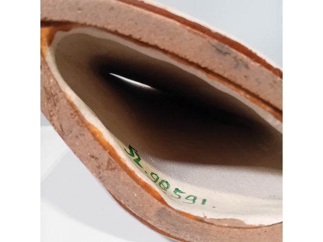 Sculptuur van klei, h. dil, no.123 - afbeelding 2 van  10