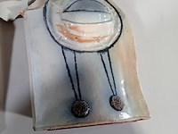 Sculptuur van klei, h. dil, no.123 - afbeelding 5 van  10