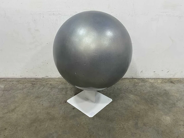 Sculptuur - afbeelding 1 van  3