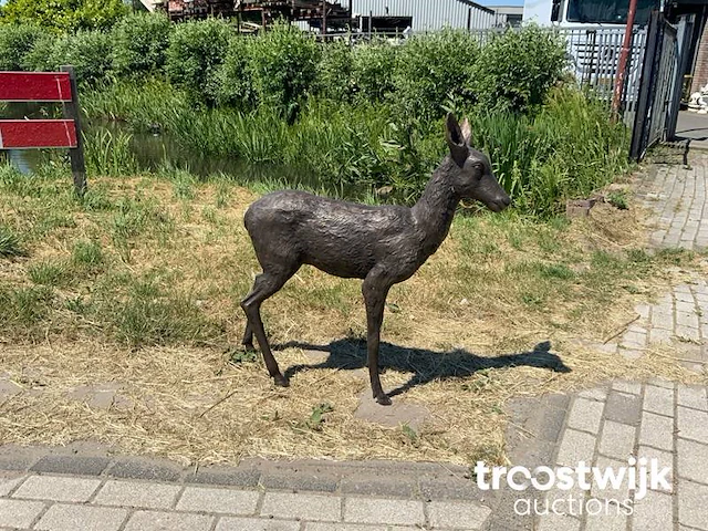 Sculptuur - afbeelding 1 van  2