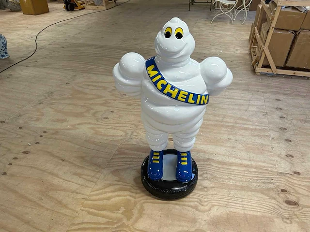 Sculptuur - afbeelding 1 van  2