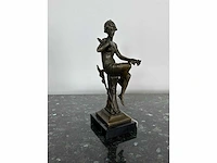 Sculptuur - afbeelding 3 van  3