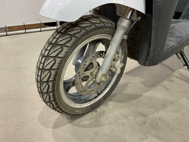 Scutum - snorscooter - e-scooter - afbeelding 5 van  18