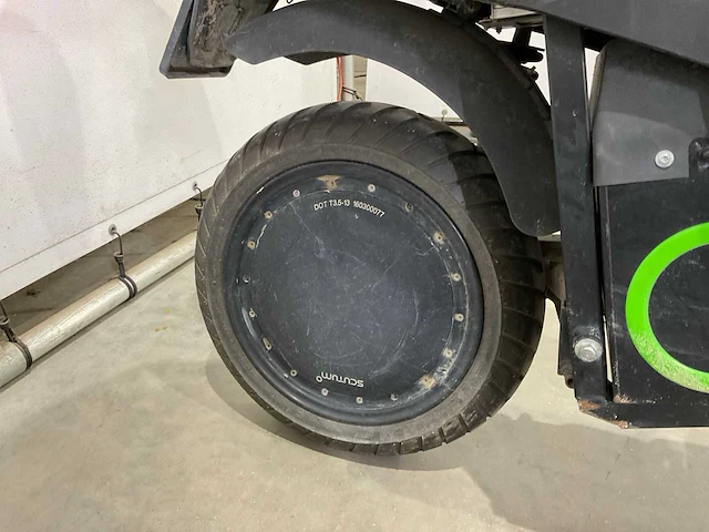 Scutum - snorscooter - e-scooter - afbeelding 14 van  18
