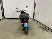 Scutum - snorscooter - e-scooter - afbeelding 13 van  17