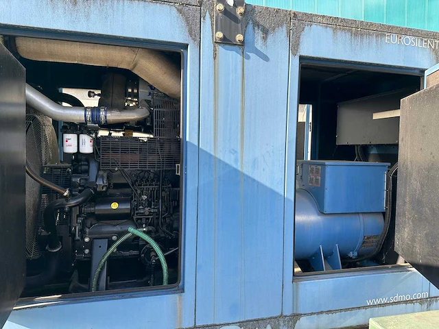 Sdmo - 2002 - gs375k - stroomgenerator 375kva - afbeelding 23 van  24