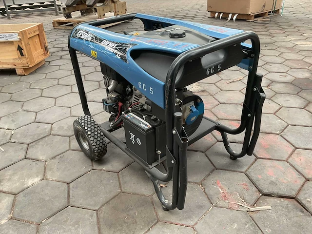 Sdmo 6000exl stroomgenerator - afbeelding 2 van  9