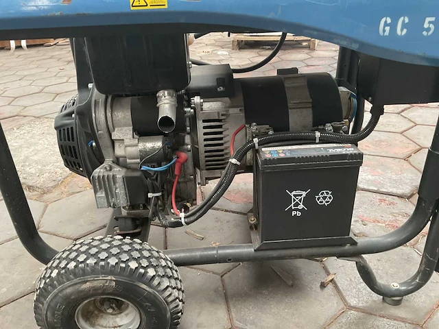 Sdmo 6000exl stroomgenerator - afbeelding 6 van  9