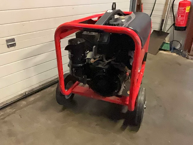 Sdmo perform 6500 xl stroomgenerator - afbeelding 4 van  6