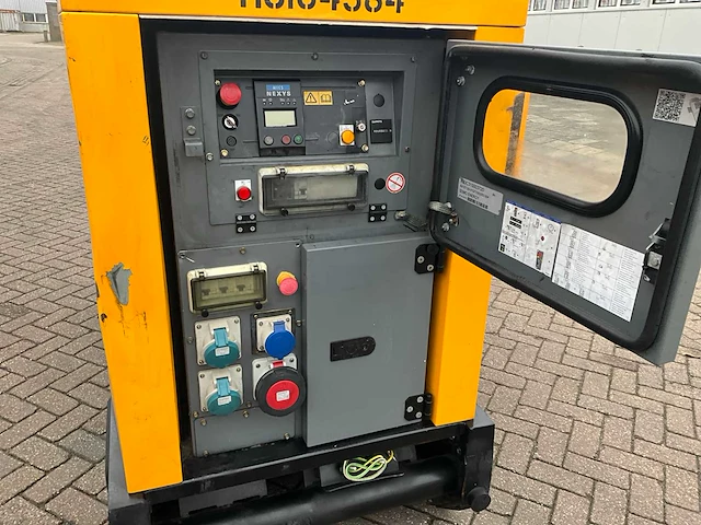 Sdmo r33 stroomgenerator - afbeelding 19 van  21