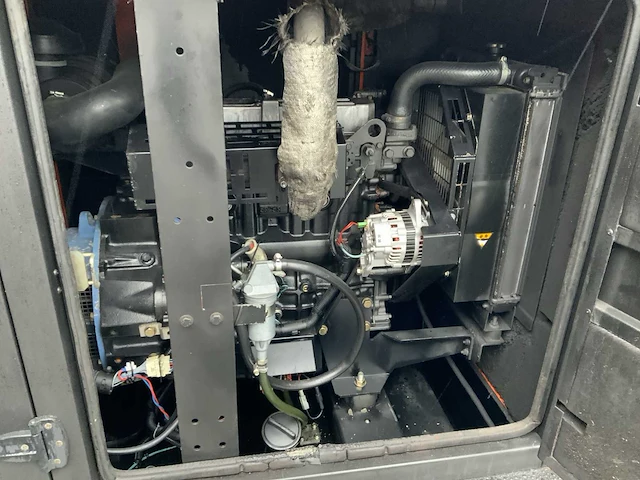 Sdmo t33 stroomgenerator - afbeelding 4 van  15