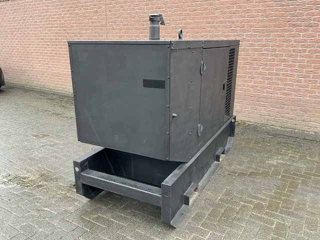 Sdmo t33 stroomgenerator - afbeelding 1 van  15