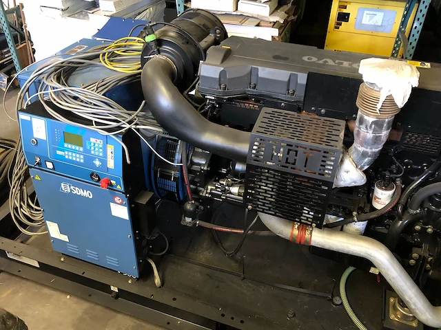 Sdmo volvo penta tad 1640ge noodstroomaggregaat - afbeelding 27 van  32