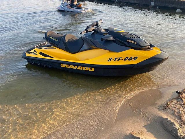 Sea-doo - gtr 230 - waterscooter - jetski - afbeelding 3 van  4