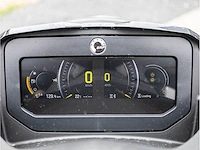 Sea-doo gtx limited 300 idf 3-persoons 2023 audio metallic inclusief trailer (4 vaaruren) - afbeelding 8 van  32