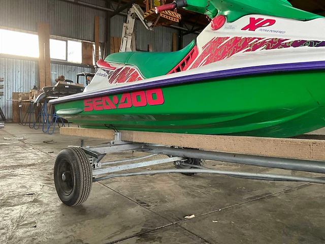 Seadoo bombardier xp waterscooter - afbeelding 6 van  12
