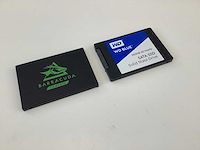 Seagate en wd 2.5”ssd interne hardeschijf (2x) - afbeelding 1 van  4