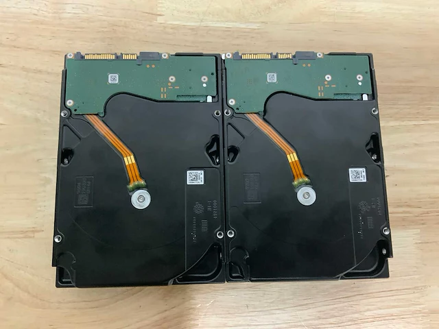 Seagate exos sata interne hdd 16tb (2x) - afbeelding 3 van  3