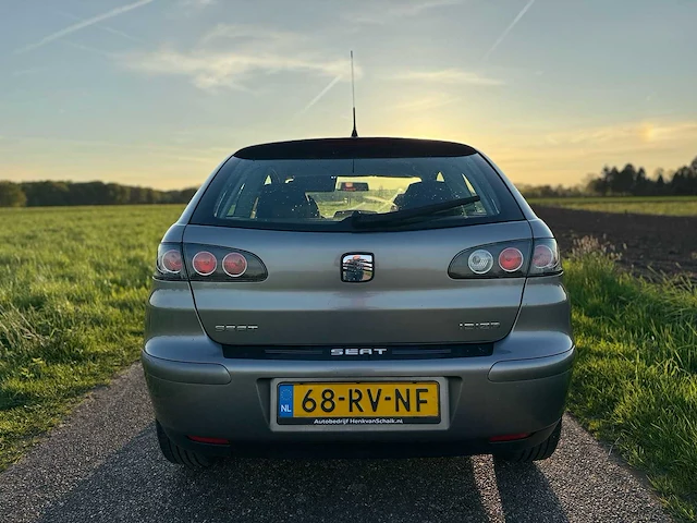Seat - 2005 - ibiza - 1.4-16v reference - 68-rv-nf - afbeelding 6 van  11
